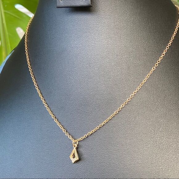 bebe Statement Necklace - Picture 7 of 8